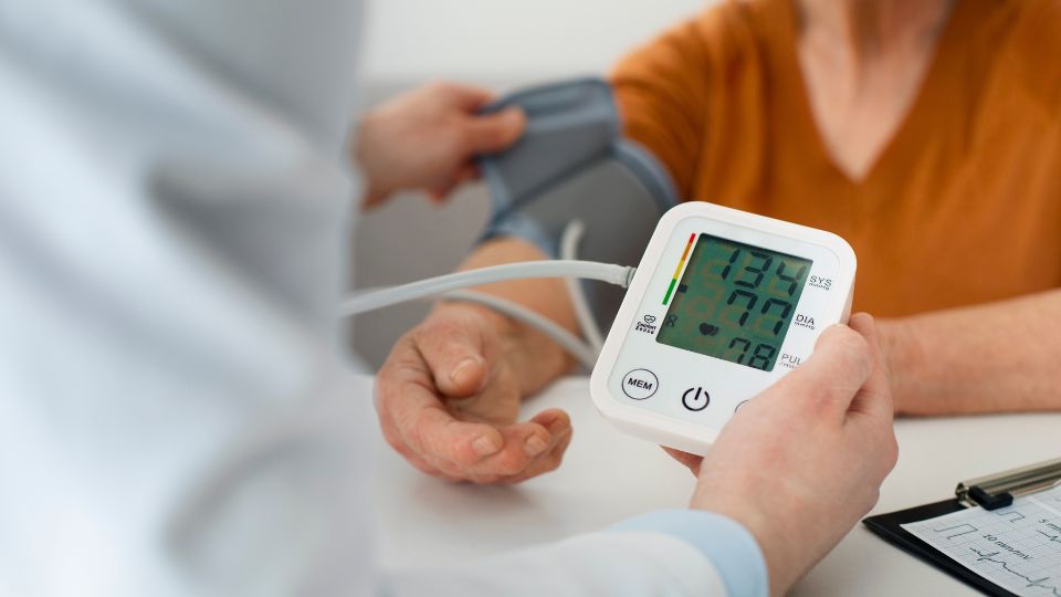 blood pressure check for weight management